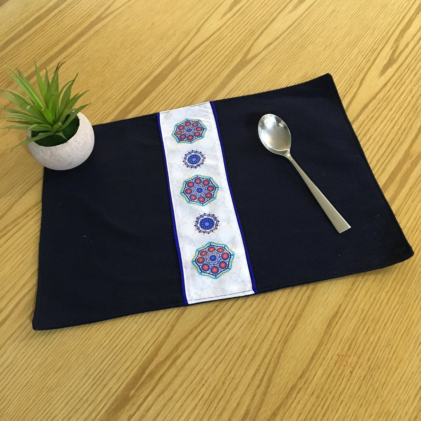 Place-mat RM23