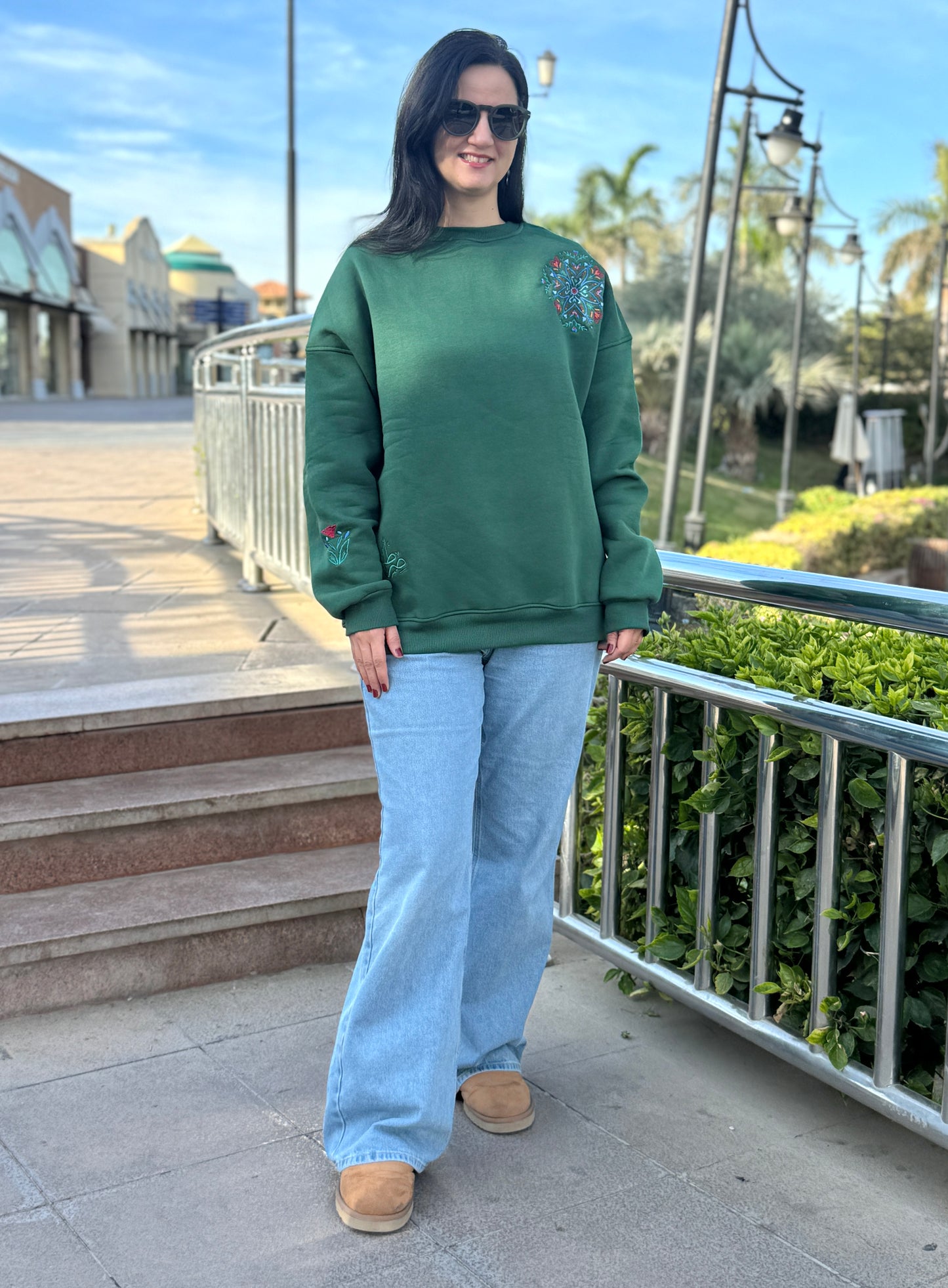 Green Sweatshirt + Winter star Shawl (BUNDLE)