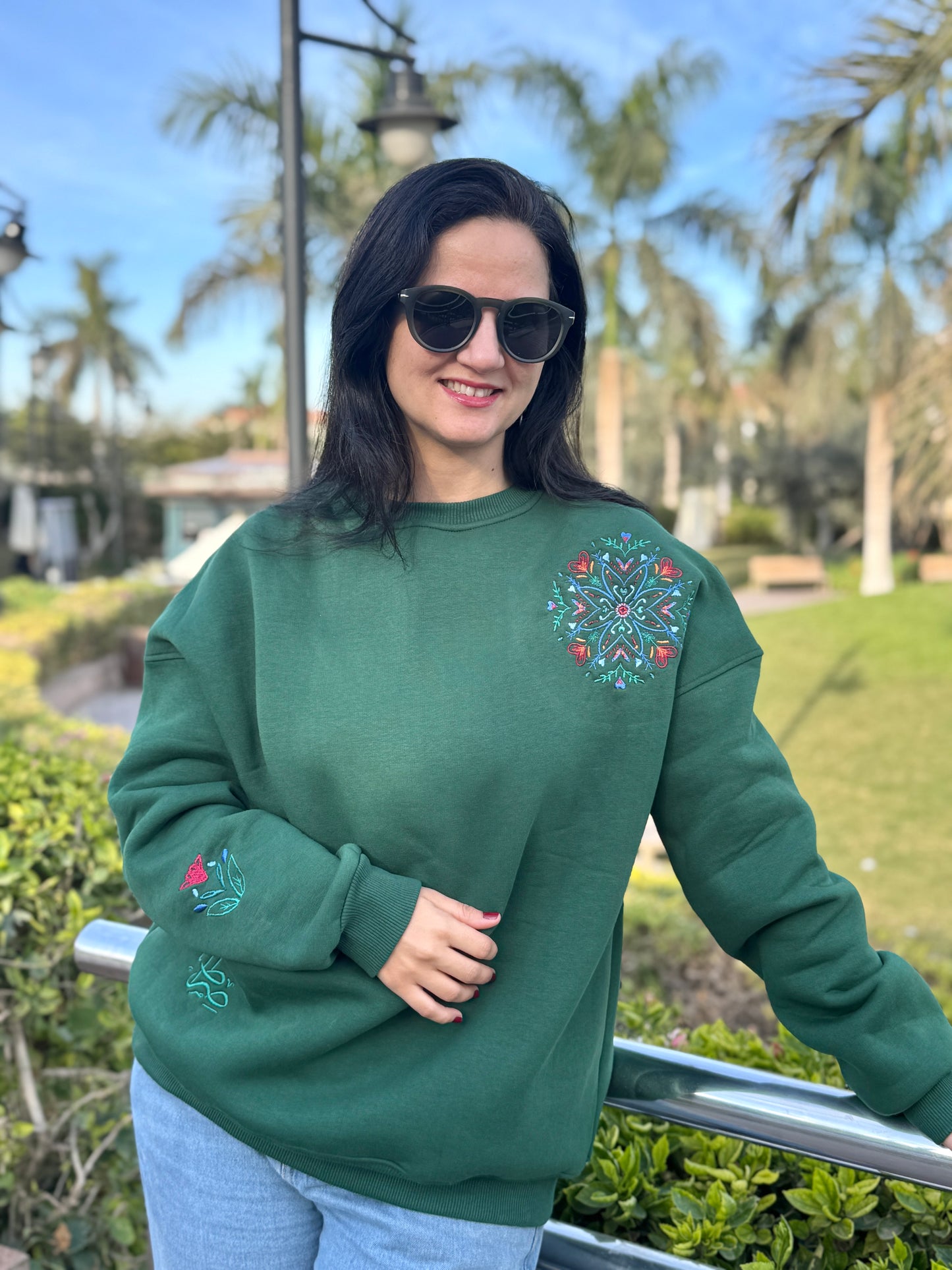 Green Sweatshirt + Winter star Shawl (BUNDLE)