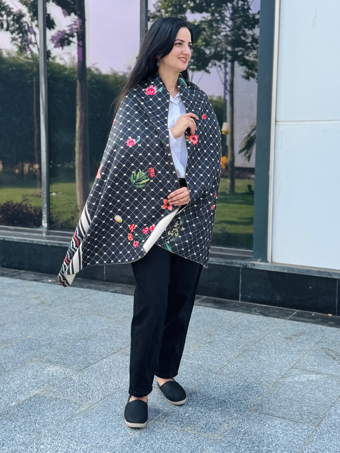 Palestinian Black Shawl - SW