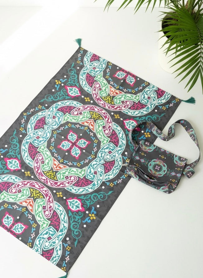Prayer-mat + case 152GY